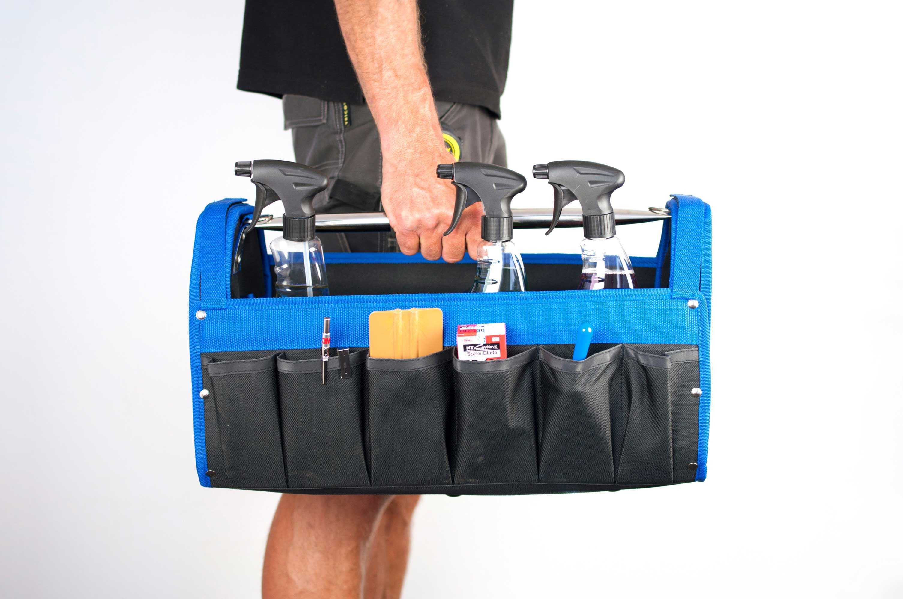 Transportable Werkzeugbox mit Schultergurt